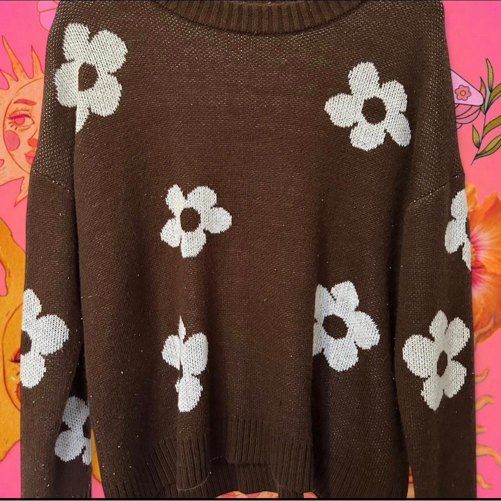 Elegant Brown Floral Knit Sweater